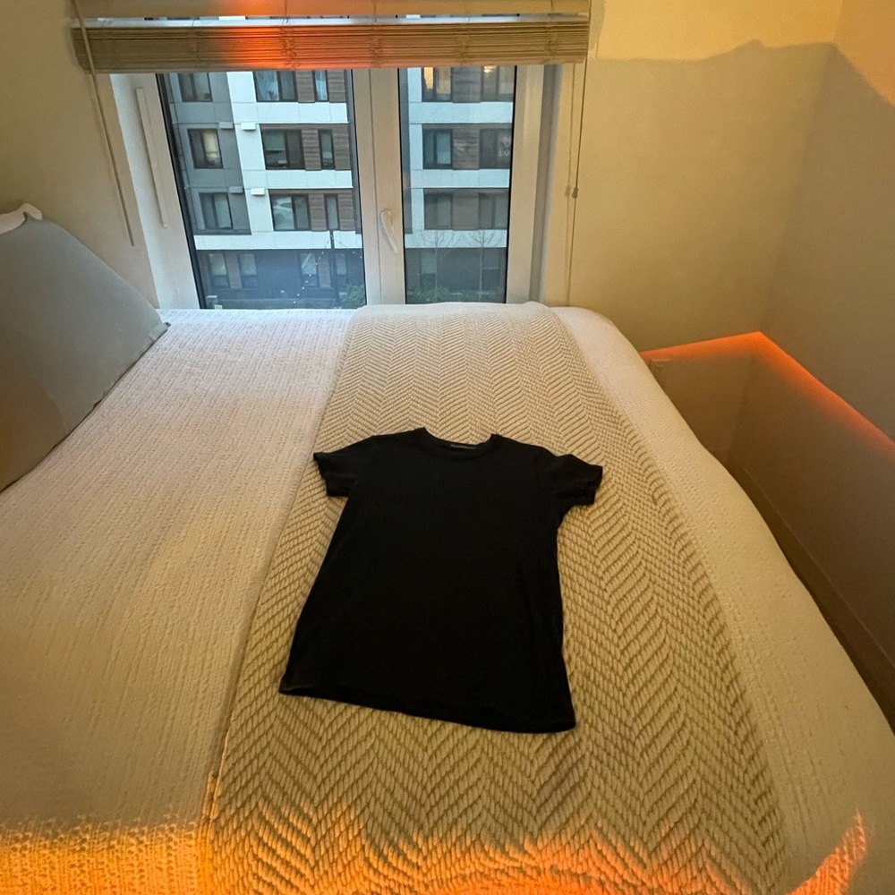 Brandy Melville T-Shirt, Black